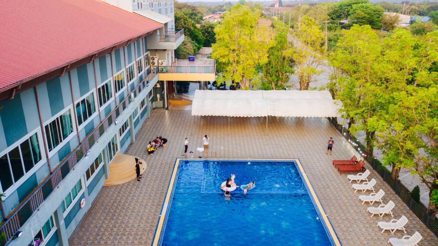 Sky View Hotel Buri Ram Eksteriør billede