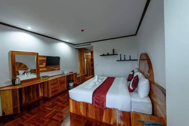 Sky View Hotel Buri Ram Eksteriør billede